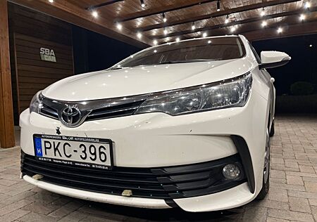 Toyota Corolla PKC-396