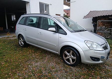 Opel Zafira B Edition