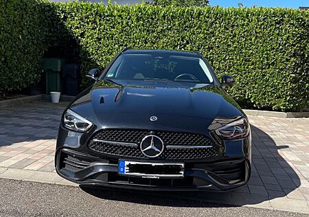 Mercedes-Benz C 220 d T-ModelAutom. -AMG PLUS+NIGHT+PANO+AHK+K