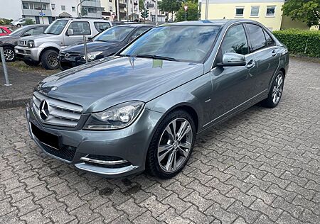Mercedes-Benz C 180 BlueEFFICIENCY