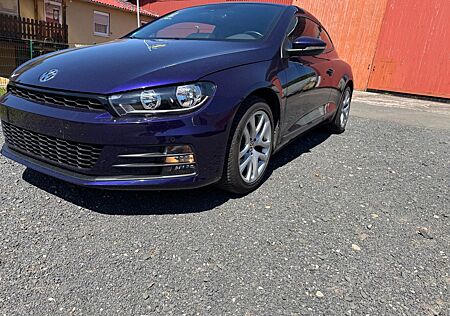 VW Scirocco Volkswagen 2.0 TSI BlueMotion Technology -