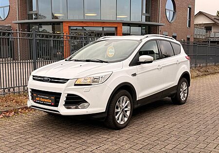 Ford Kuga Titanium *4X4*SCHECKHEFT VOLL*KEYLESS*TOP*