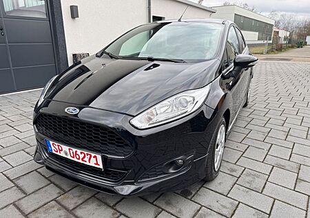 Ford Fiesta ST-Line "8 Fach Neu Bereift"