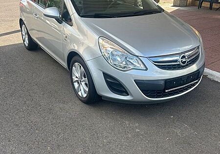 Opel Corsa 1.2 Edition
