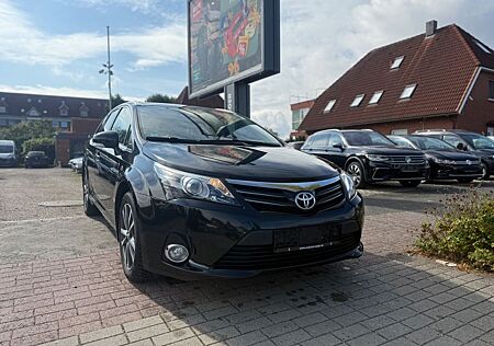 Toyota Avensis Kombi Edition*Scheckheft*1.Hand*Kamera*