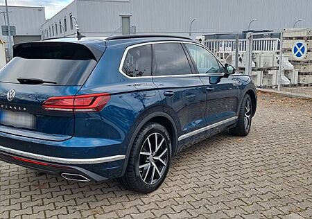 VW Touareg Volkswagen 3.0 V6 TDI 210 Elegance