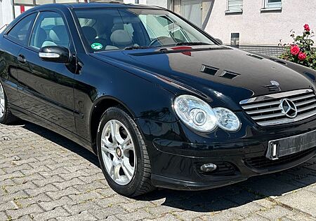 Mercedes-Benz C 220 Cdi Coupe Automatik