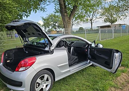 Peugeot 207 CC Platinum 120 Platinum