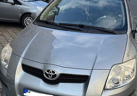 Toyota Auris 1.4 VVT-i Team Team