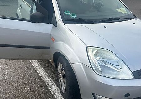 Ford Fiesta 1.3 51 kW -