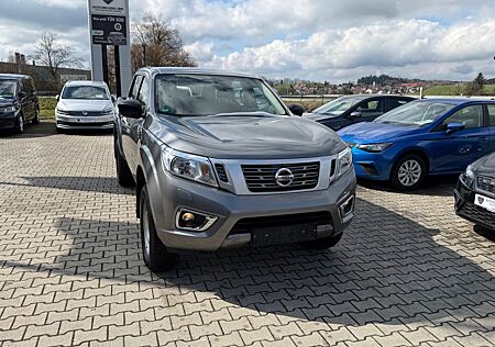 Nissan Navara NP300 Visia Double Cab 4x4
