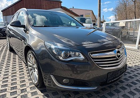 Opel Insignia Sports Tourer 2.0CDTI*Xenon*Navi*Ahk*