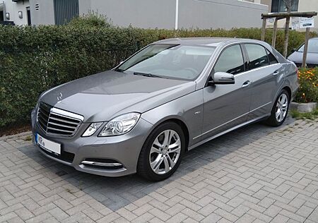 Mercedes-Benz E 350 CGI BlueEFFICIENCY AVANTGARDE AVANTGARDE