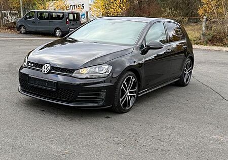 VW Golf Volkswagen 2.0 TDI BMT GTD GTD