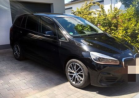 BMW 2er 218 Gran Tourer 218d xDrive Advantage Advantage