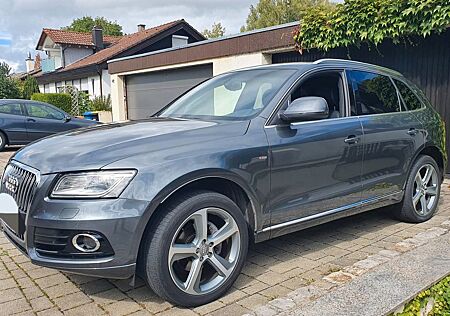 Audi Q5 2.0 TFSI quattro -