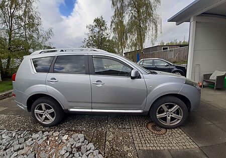 Peugeot 4007 Platinum HDi FAP 155 5+2 STR Platinum