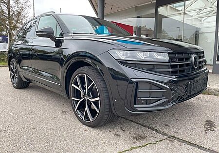 VW Touareg Volkswagen R-Line Facelift/Pano/AHK/22"/DYN/Voll