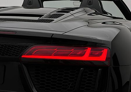 Audi R8 performance Spyder ,Keramik,Magn. Ride,Laser