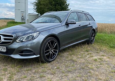 Mercedes-Benz E 220 BlueTEC BE T Edition AVANTGARDE