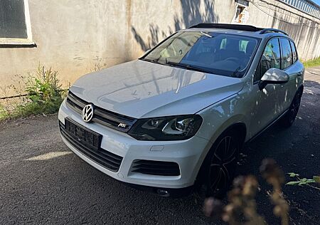 VW Touareg Volkswagen 3.0 V6 TDI 150kW Tiptr BlueMotion Te...