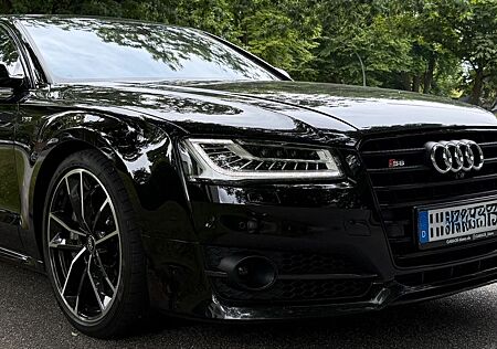 Audi S8 S8plus 4.0 TFSI, tiptronic, STHZ, Keramik,BOSE