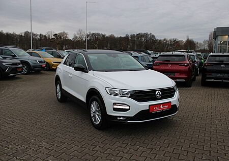VW T-Roc Volkswagen Style 1.5 TSI DSG *1.Hand*Navi*SHZ*