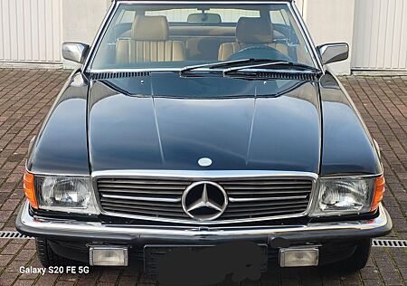 Mercedes-Benz SL 380 mit H-Kennzeichen