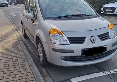 Renault Modus Dynamique 1.2 16V 55kW Dynamique