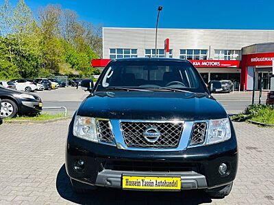 Nissan Navara Pickup Double Cab SE 4X4
