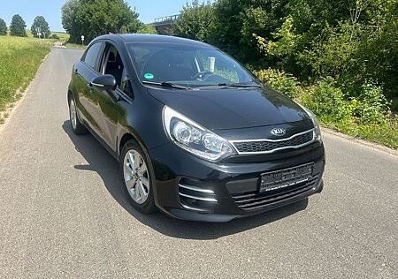 Kia Rio 1.4 Dream-Team Edition Navi,Kamera,Lenkhzg.