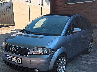 Audi A2 1.6 FSI - S Line Panoramadach Klimaautomatik