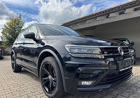 VW Tiguan Allspace Volkswagen R-Line BLACK 4M AHK Pano Keyless
