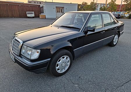 Mercedes-Benz 280 280E W 124 Automatik Klima H-Zulassung