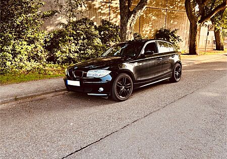 BMW 118i -