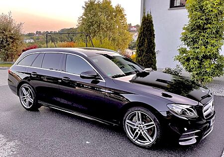 Mercedes-Benz E 220 d 4MATIC T AMG Line schw. AHK DAB Radio