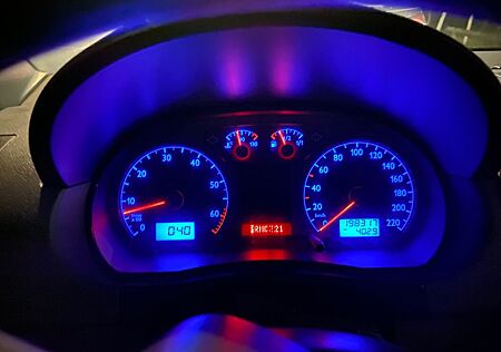 VW Polo Volkswagen 1.4 AUTO BASIS Basis