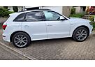 Audi Q5 2.0 TDI 140kW quattro -S-Line