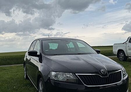 Skoda Rapid 1.4 TDI Ambition Spaceback Ambition