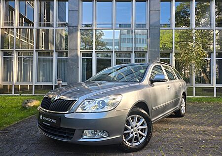 Skoda Octavia Combi 1.4TSI *KLIMAAUT*AHK*TEMP*PDC*