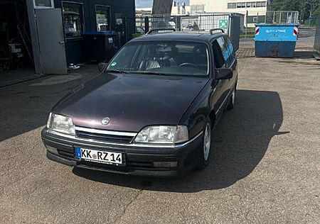 Opel Omega A 3.0 L 24 V