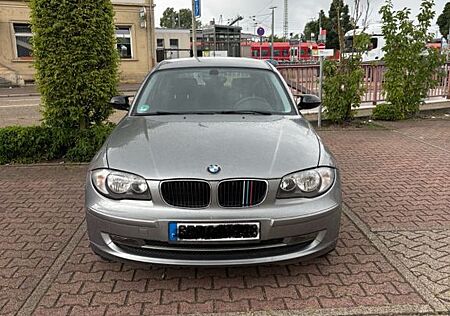 BMW 118i 118 (143 PS) inkl. Night Package