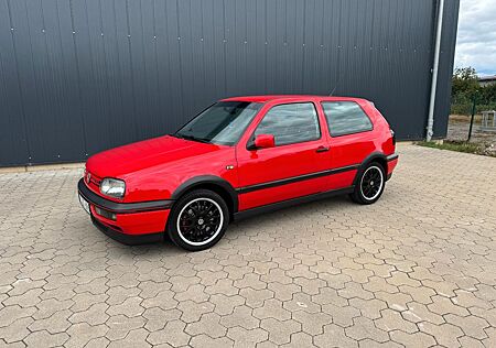 VW Golf Volkswagen 2.0 GTI 20 Jahre Jubiläum