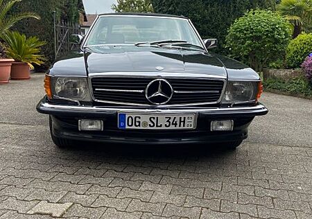 Mercedes-Benz 300
