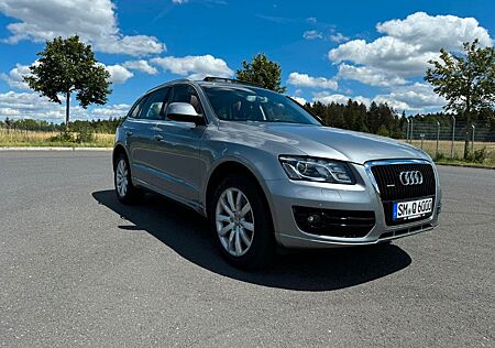 Audi Q5 3.0 TDI S tronic quattro - NEUWAGEN ZUSTAND