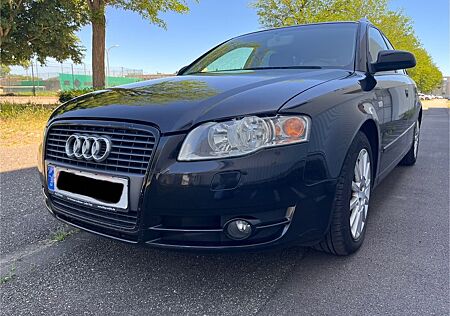 Audi A4 Avant 2.0 TDI, Automatik, AHK, Gepflegt!