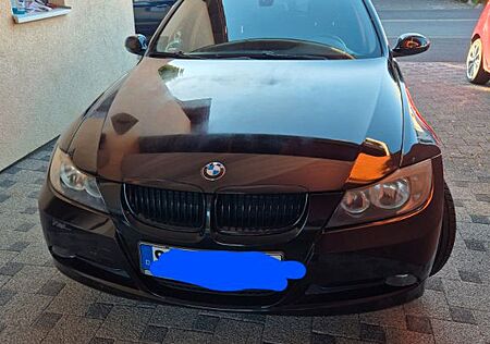 BMW 318i touring -