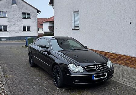 Mercedes-Benz CLK 220 CDI AVANTGARDE Avantgarde