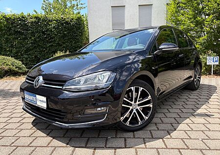 VW Golf Volkswagen VII Lim. Edition BMT/Kamera/Alcantara/