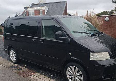 VW T5 Multivan Volkswagen Highline Automatik 174PS